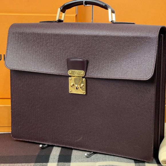 LOUIS VUITTON Mens Business CEO Business LV Cordovan Taiga Leather Briefcase Bag - Picture 1 of 15